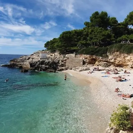 Apartman Grgurevic Póla